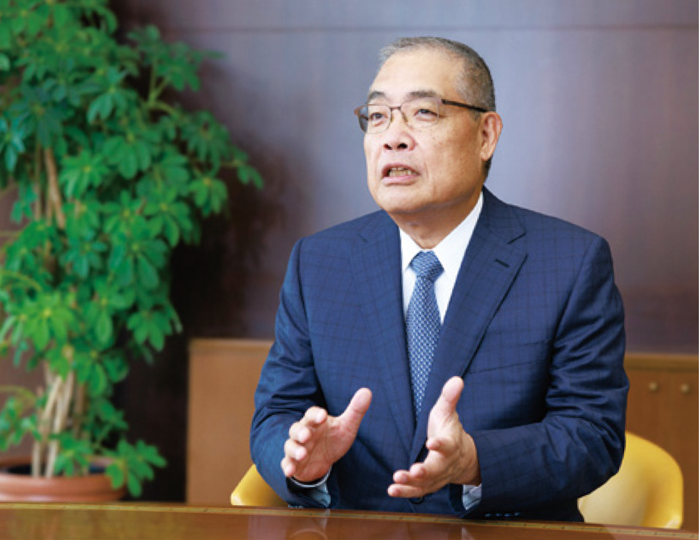 中西 勝也 社長