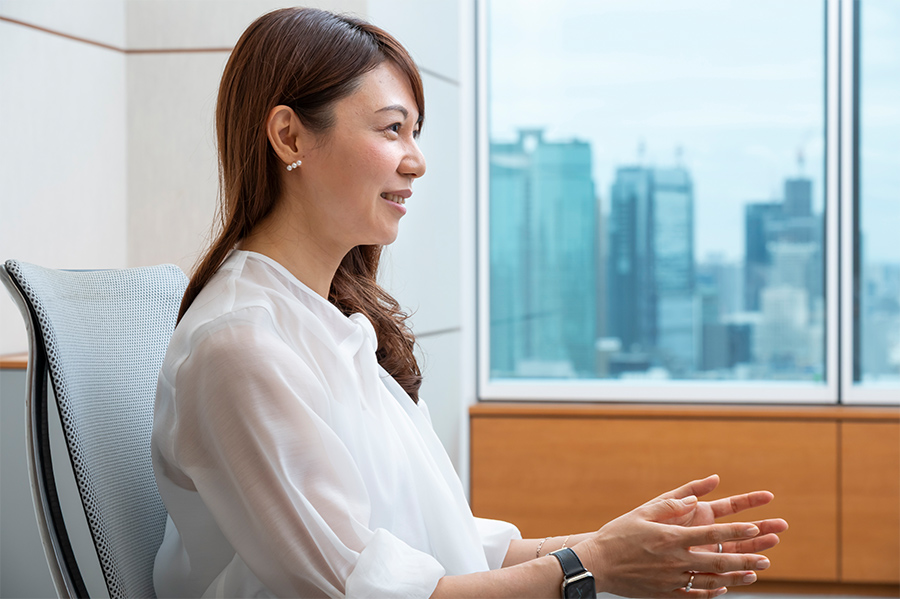 藤井さんが話している様子