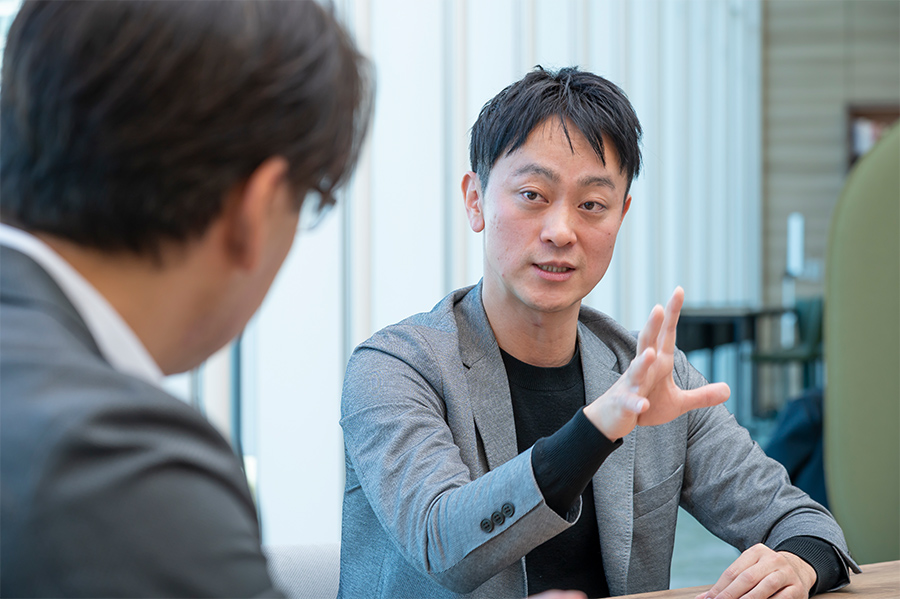 吉木さんが話している様子