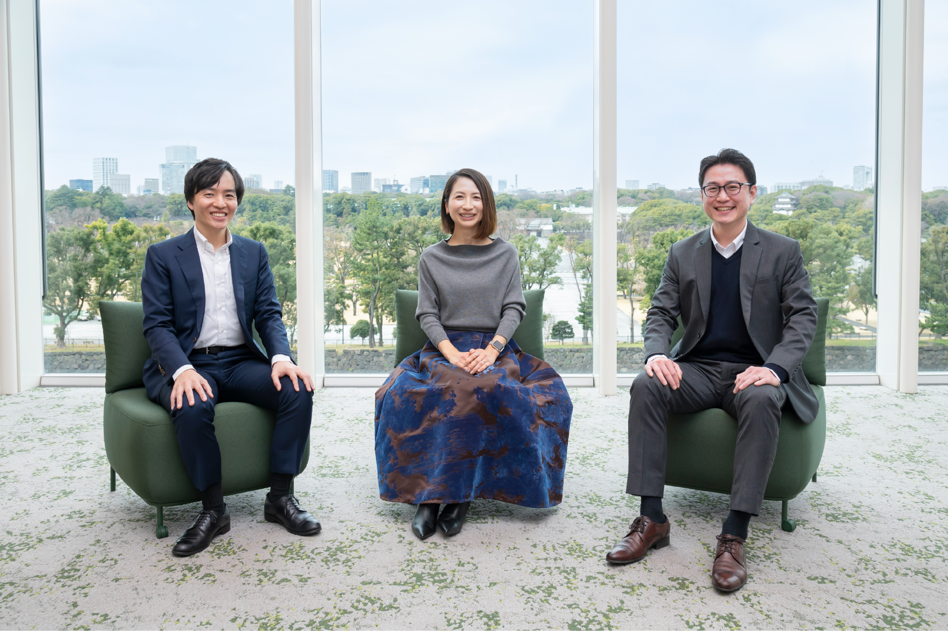 コーポレートスタッフ部門の3人