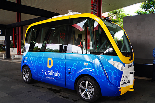 電気自動車